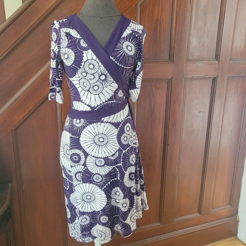 H&M Purple Floral Wrap Dress Size 6 Womens